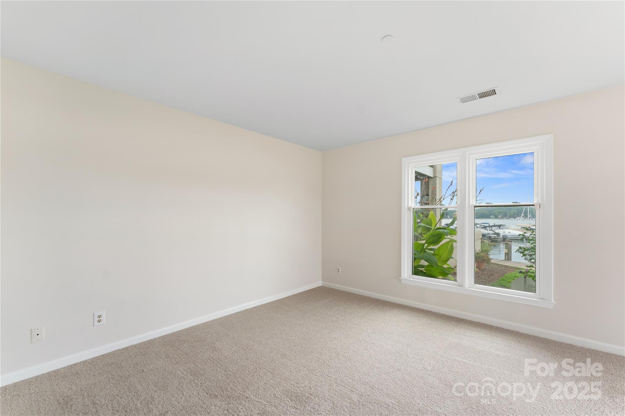 18647 Vineyard Point Lane