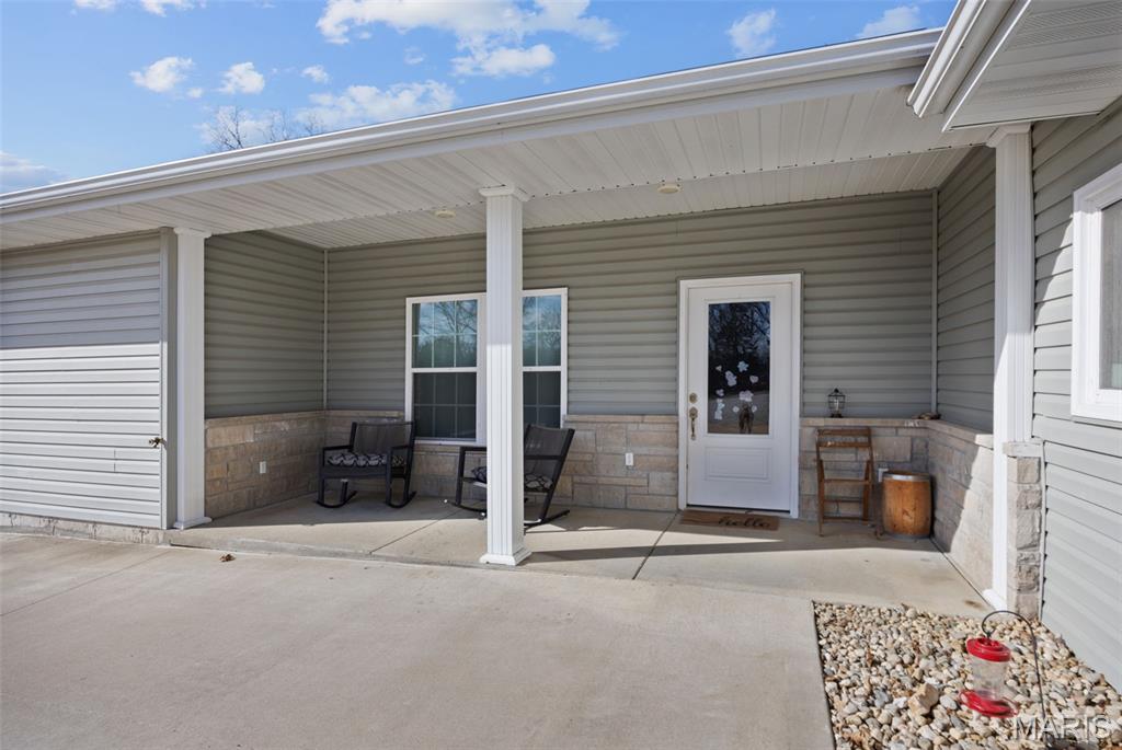 10179 Vine Road