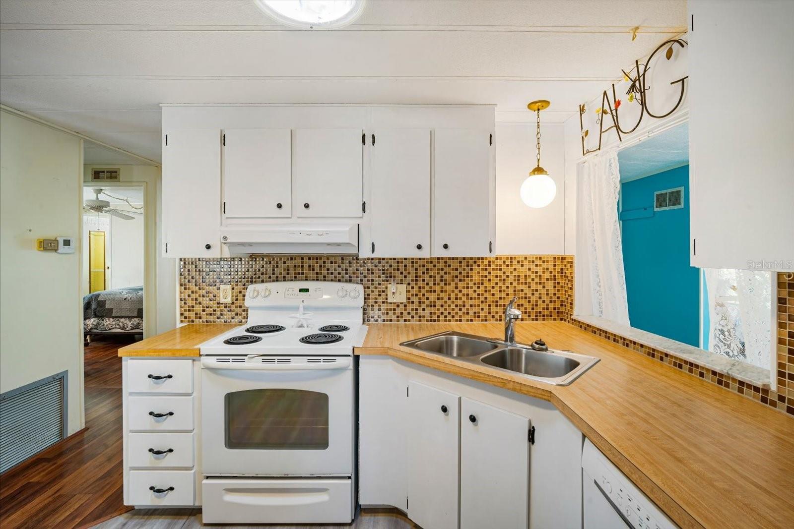 5619 Bayshore Road 417