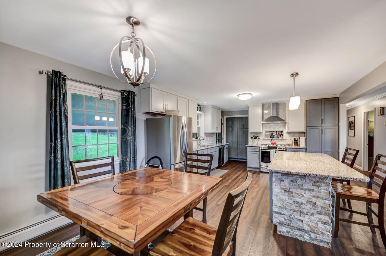 325 Schoolhouse Hill Road