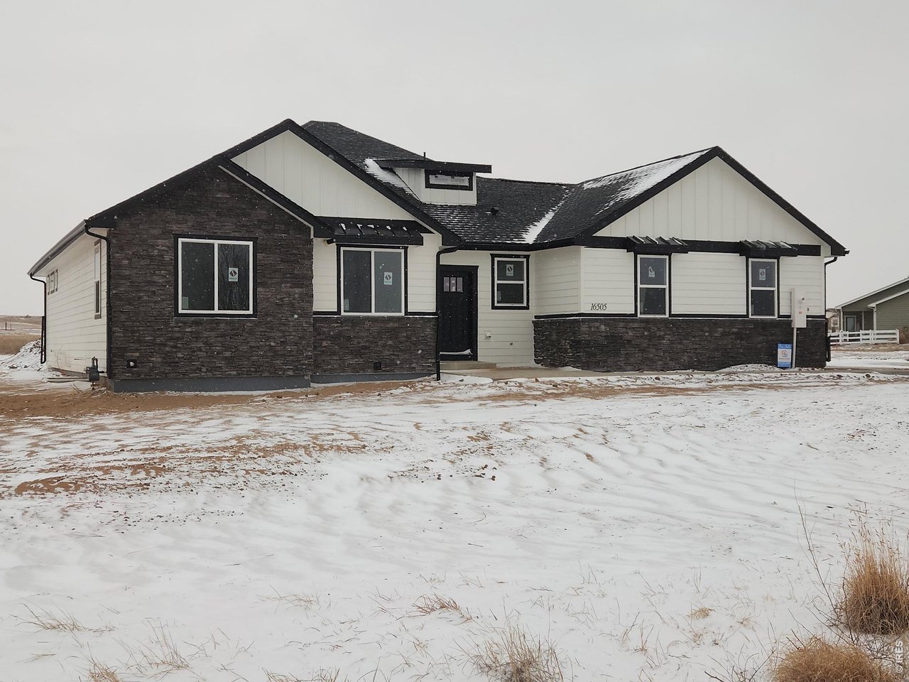 16505 Fairbanks Ct N