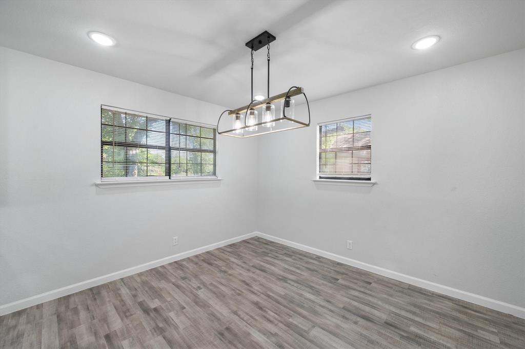 1312 E Collin