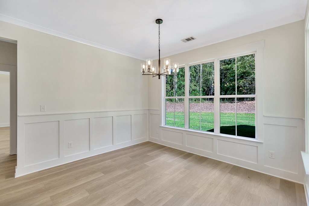 304 Abercrombie Point