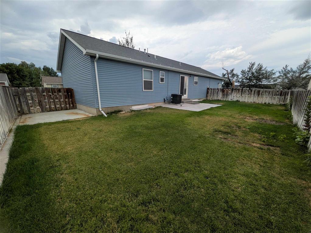691 Oakwood Dr