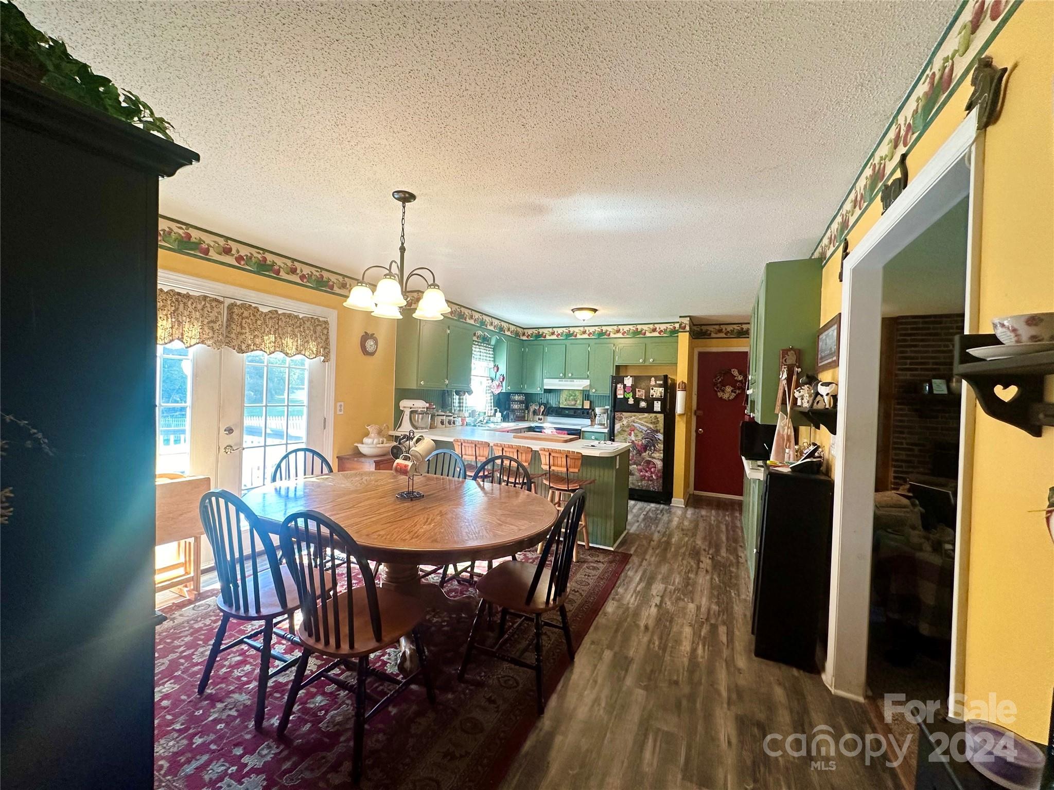 4050 Quarry Estates Road
