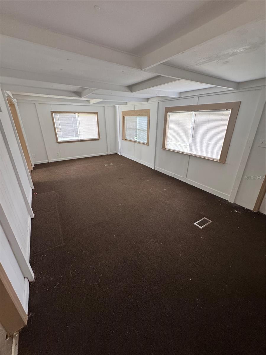 2115 Bailey Road