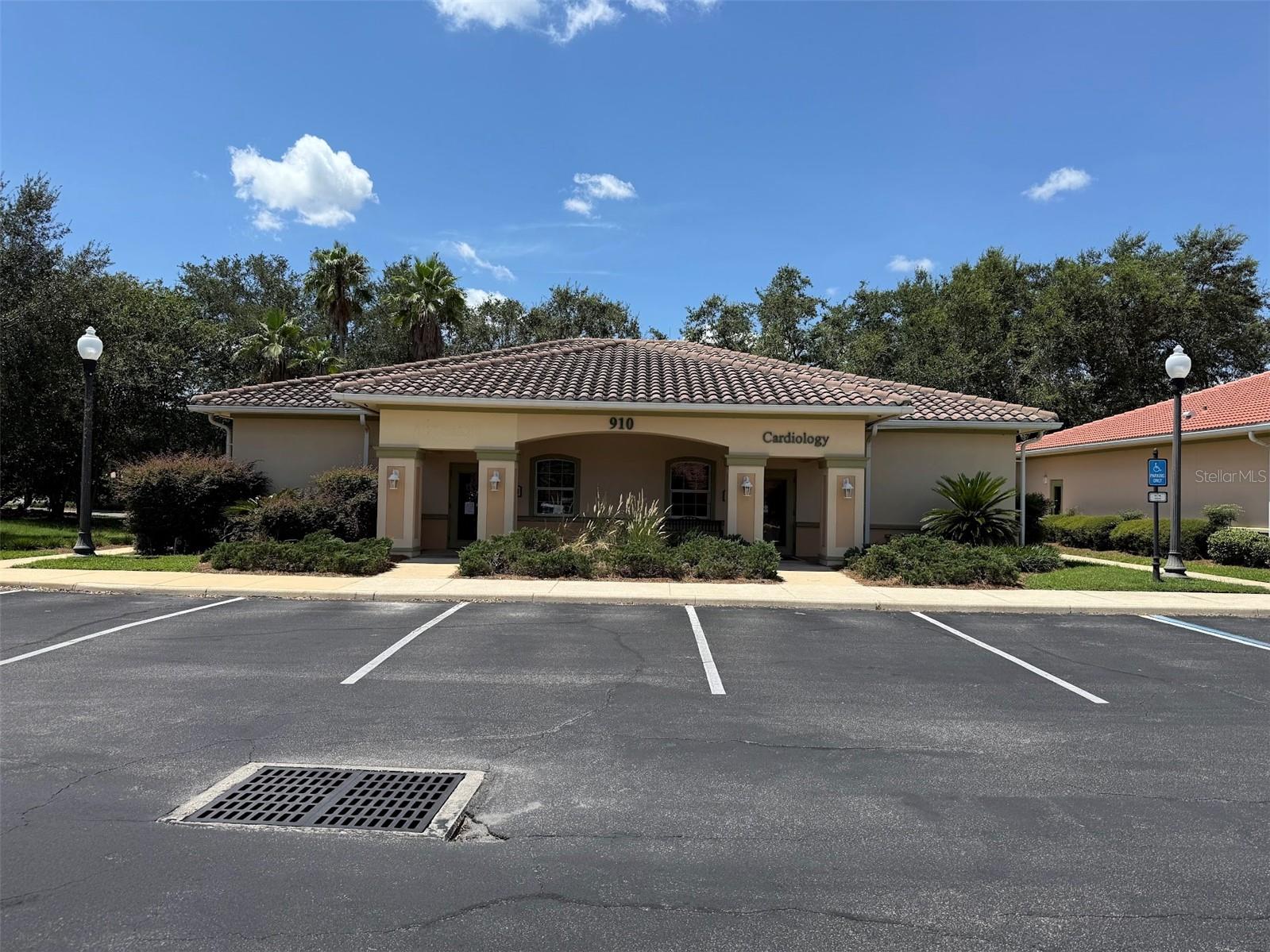 1400 S Us Hwy 441, Building 910 912