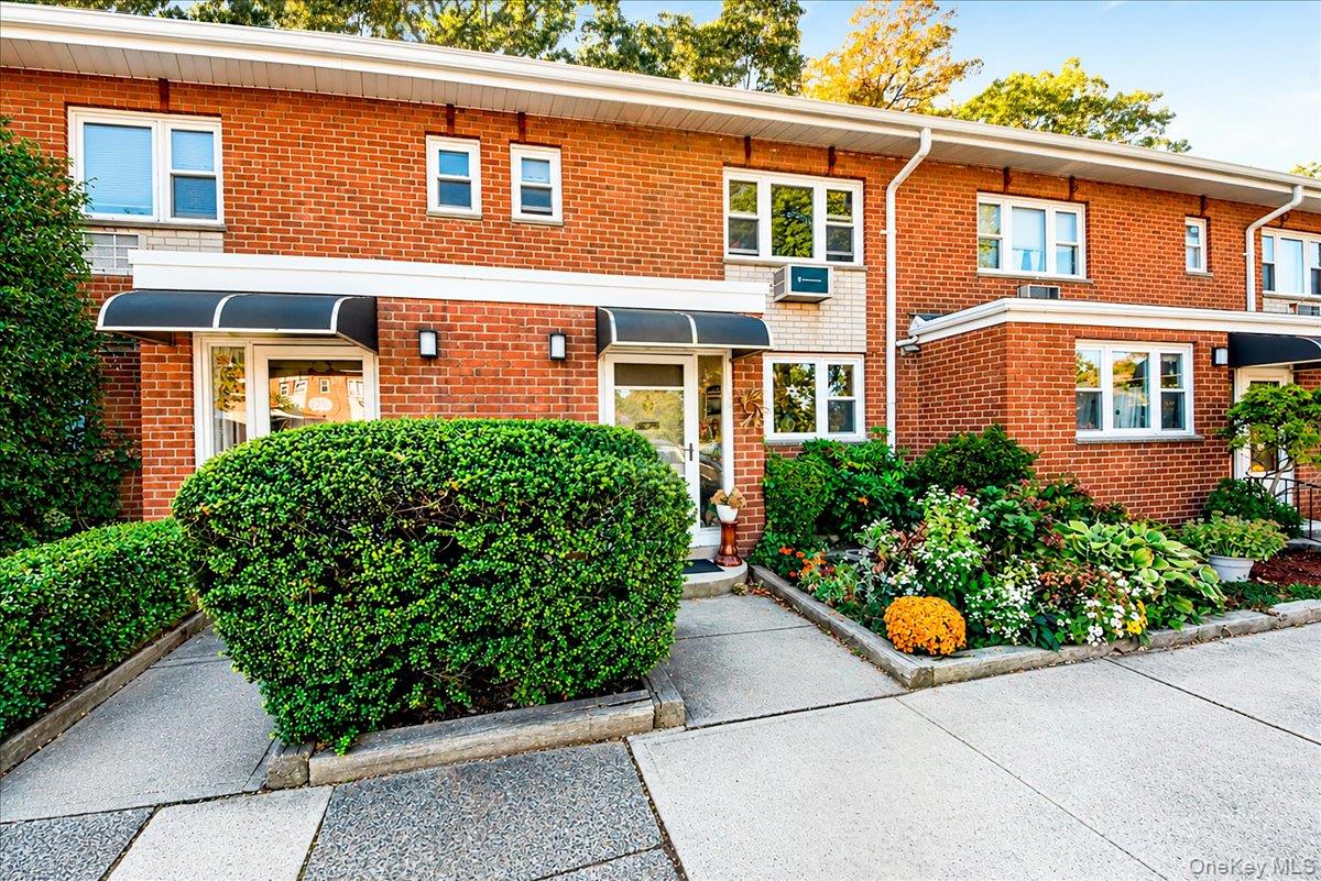 673 Pelham Road E2