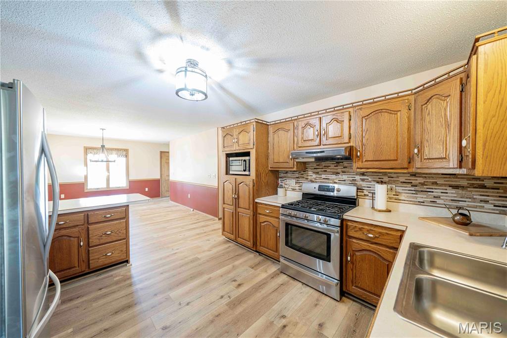 18320 State Highway Kk