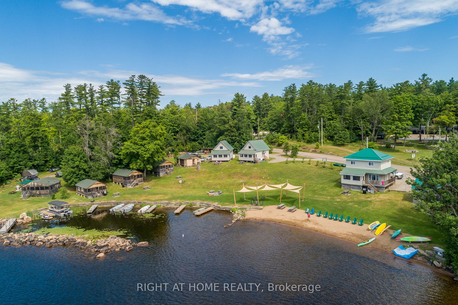 5253 Calabogie Rd
