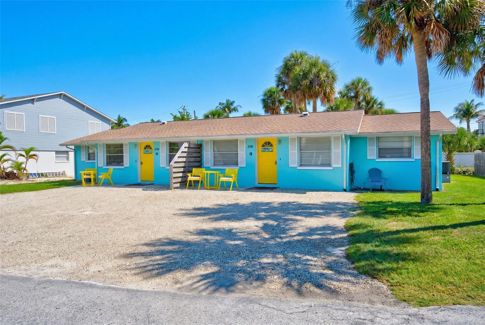 208 Peacock Lane