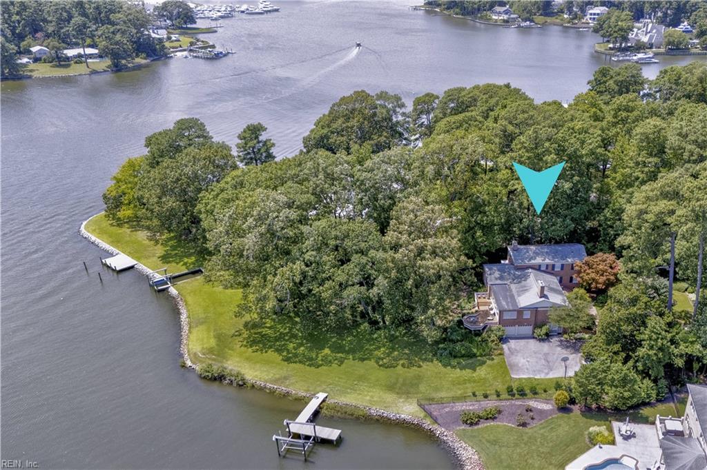 815 Cavalier Drive
