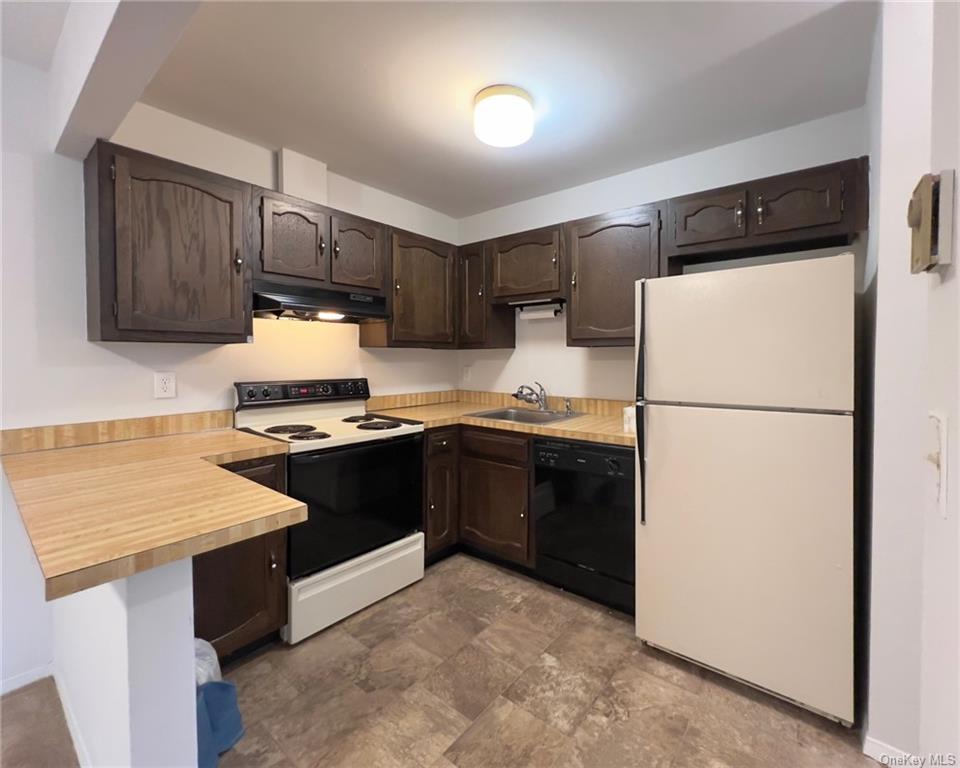 24 Patterson Village Court C24