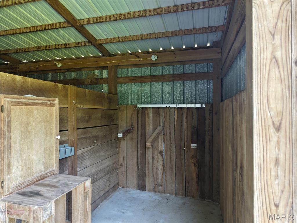 12569 New London Gravel Rd
