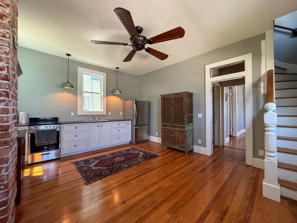 340 Randolph Ave 604
