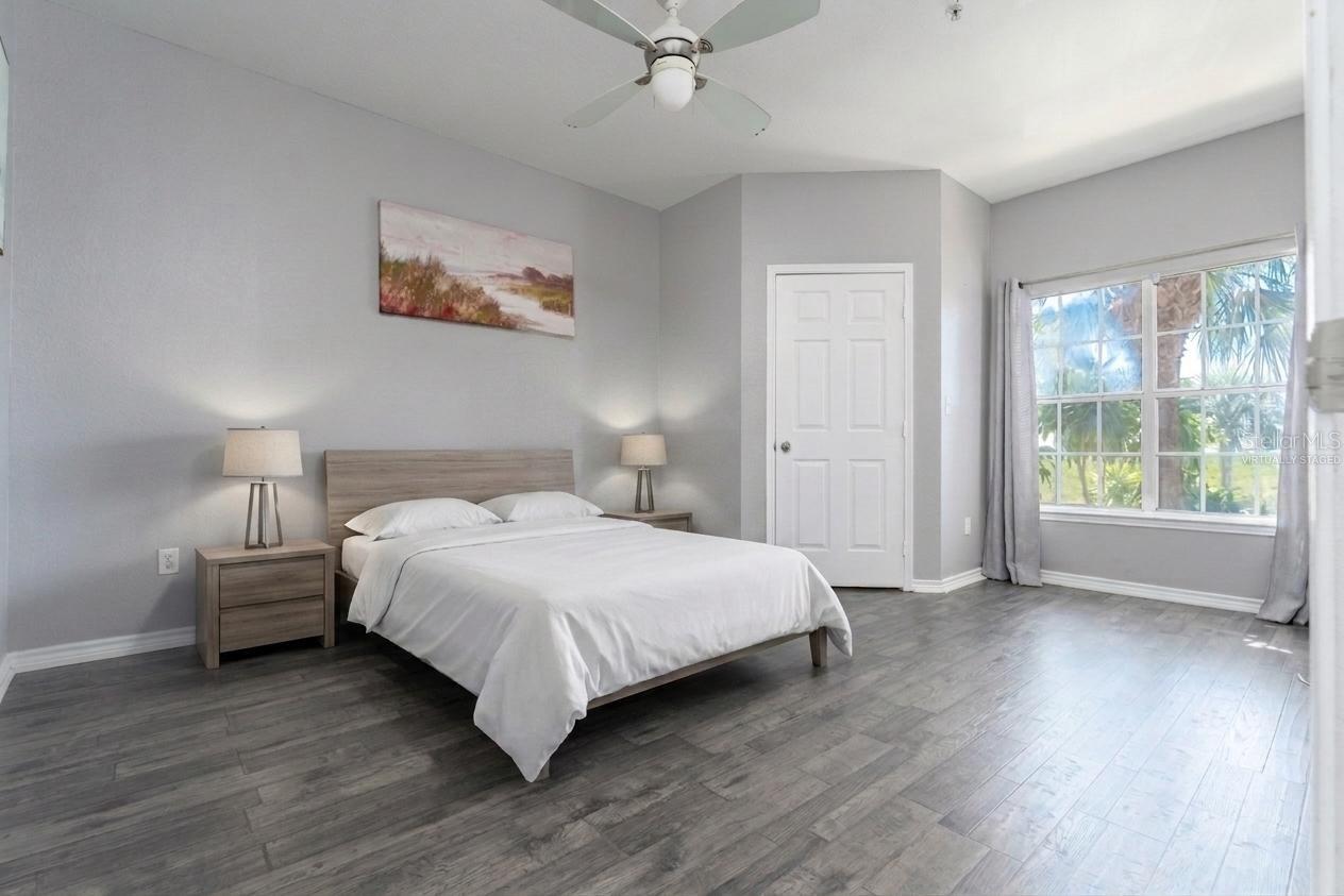 4306 Bayside Village Drive 202