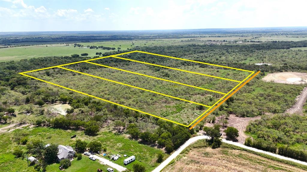 Discover your slice of Texas paradise with this 42.40-acre property in Mart, Limestone County. Zoned for residential and agricultural use, this versatile land offers endless possibilities for your rural dream home or small farm. Located just 20 miles east of Waco, enjoy the perfect balance of countryside living with easy access to urban amenities. The property features county road access and requires utility installations, allowing you to customize your ideal setup. With the Heart of Texas region poised for economic growth and development, this affordable land presents an excellent investment opportunity.
