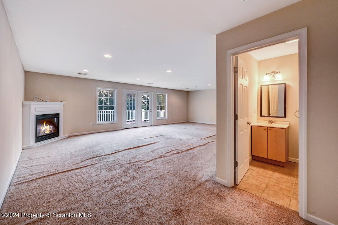 47 Sharon Drive Unit 6b