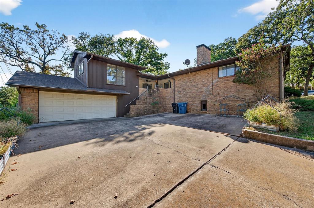 600 Ambassador Street