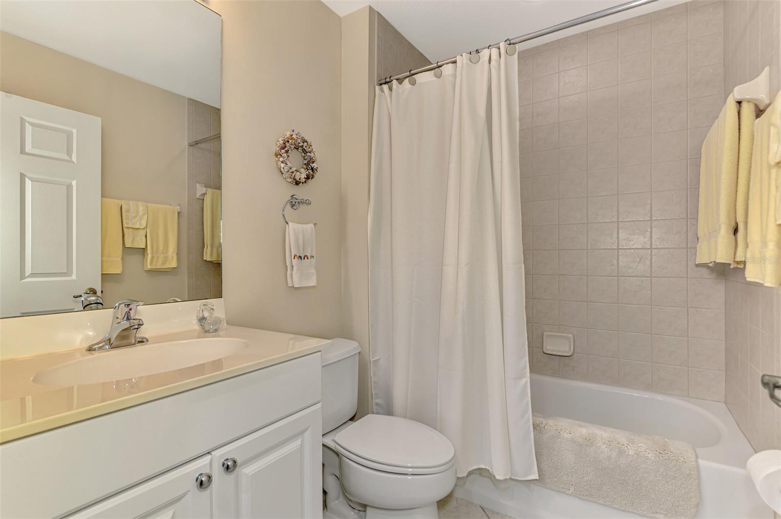 3433 Grand Vista Court 102