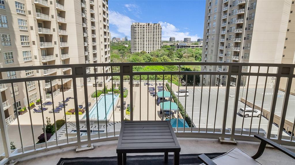 Balcony featuring a city view