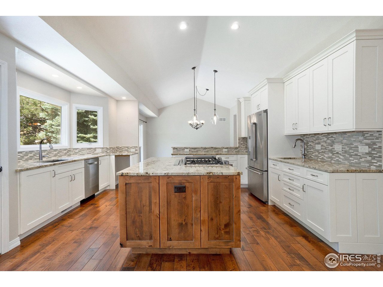 3000 Lisette Ct