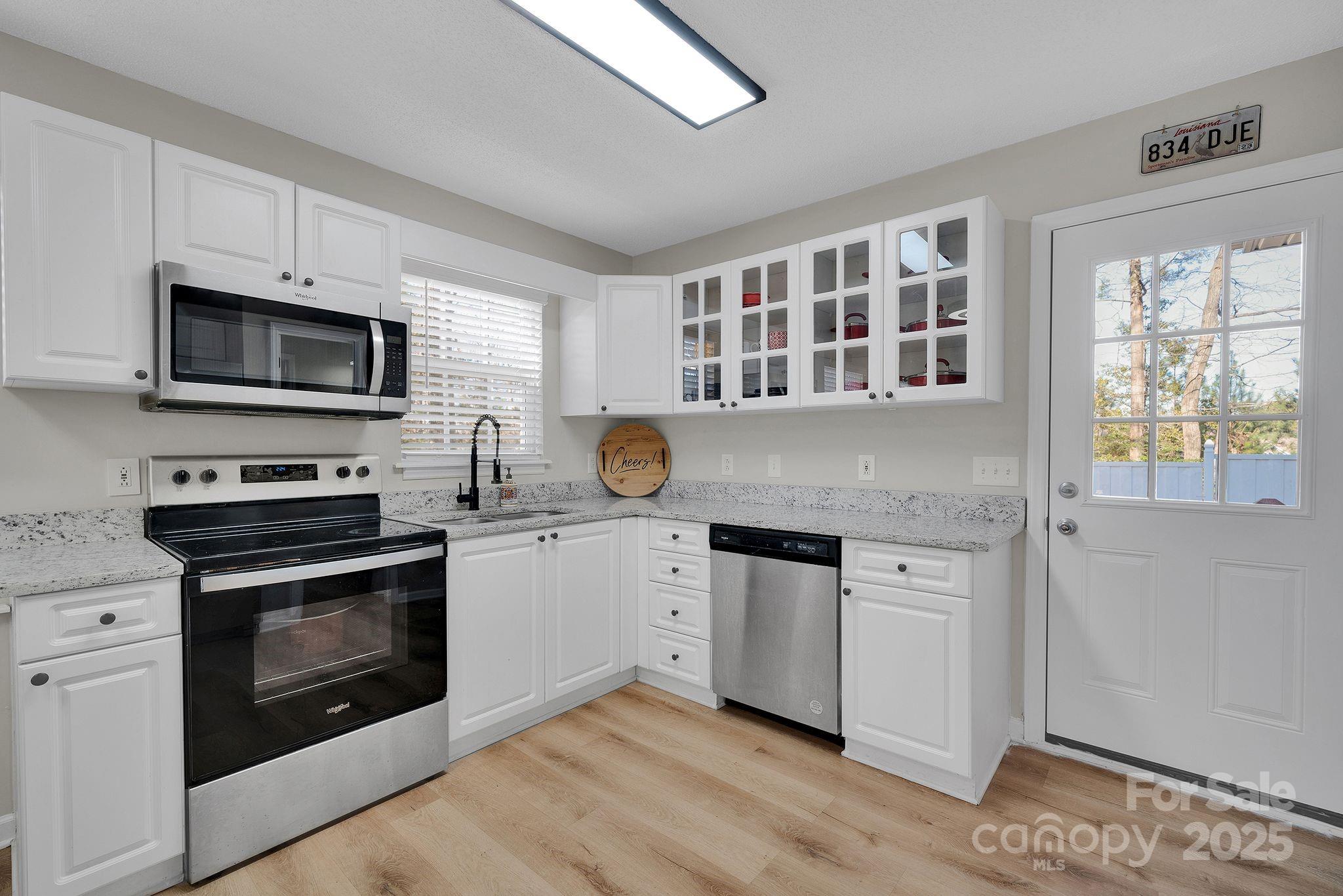 7713 Red Robin Trail