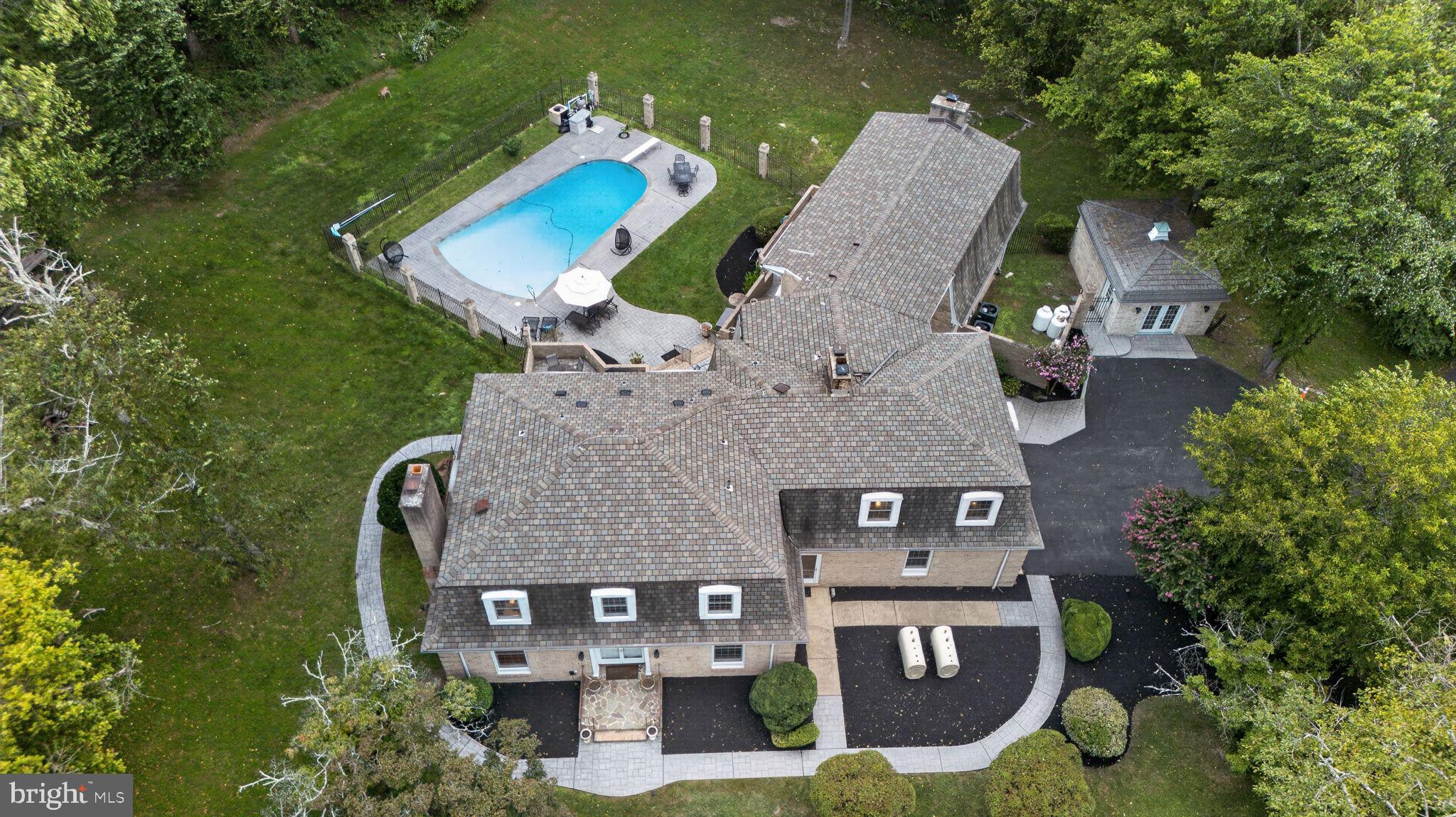 3001 Merrydale Drive