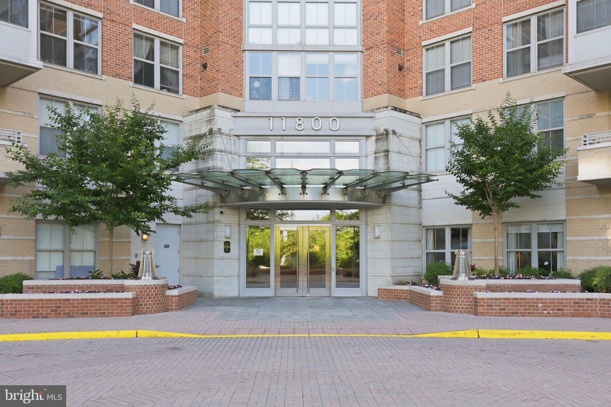 Experience elevated urban living in the highly sought-after Carlton House in Reston. This bright and beautiful 1-bedroom, 1-bathroom condominium offers 759 square feet of refined, move-in-ready living space. Perfect for professionals, commuters, or anyone looking to enjoy the vibrant Reston Town Center lifestyle, this premier Fairfax County real estate listing combines comfort, top-tier security, and unmatched convenience. Property Highlights•