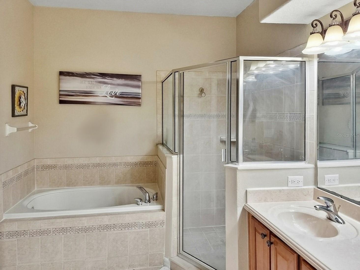 2056 Clapper Trail