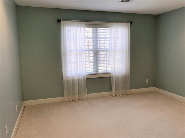 612 Carriage Court