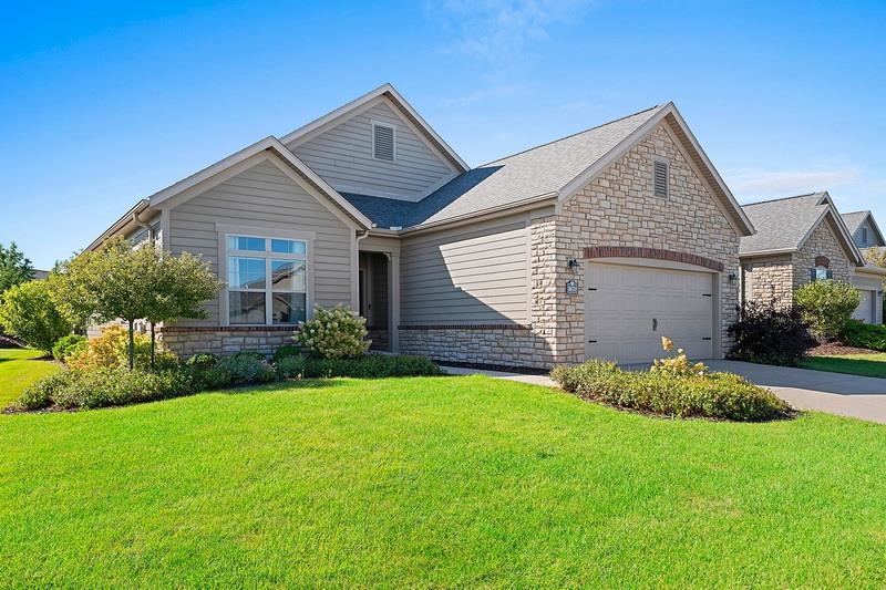 3670 Ponds Edge Court