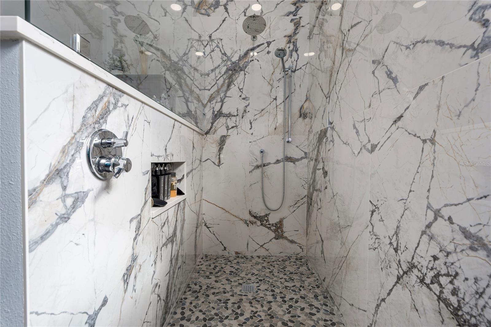 5911 Laurel Creek Trail