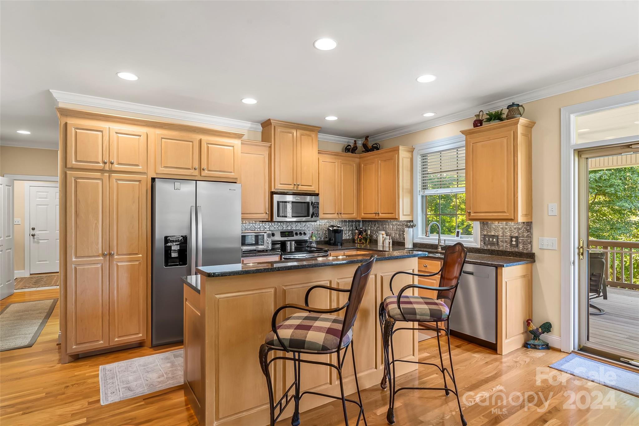 107 Crosscreek Drive
