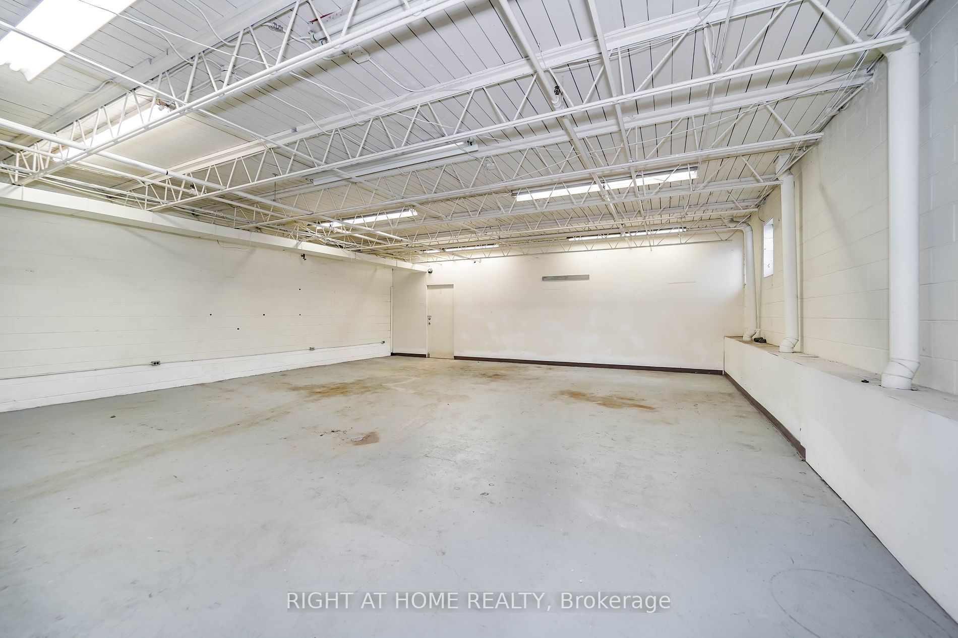 26-30 Six Point Rd 35-Bsmt