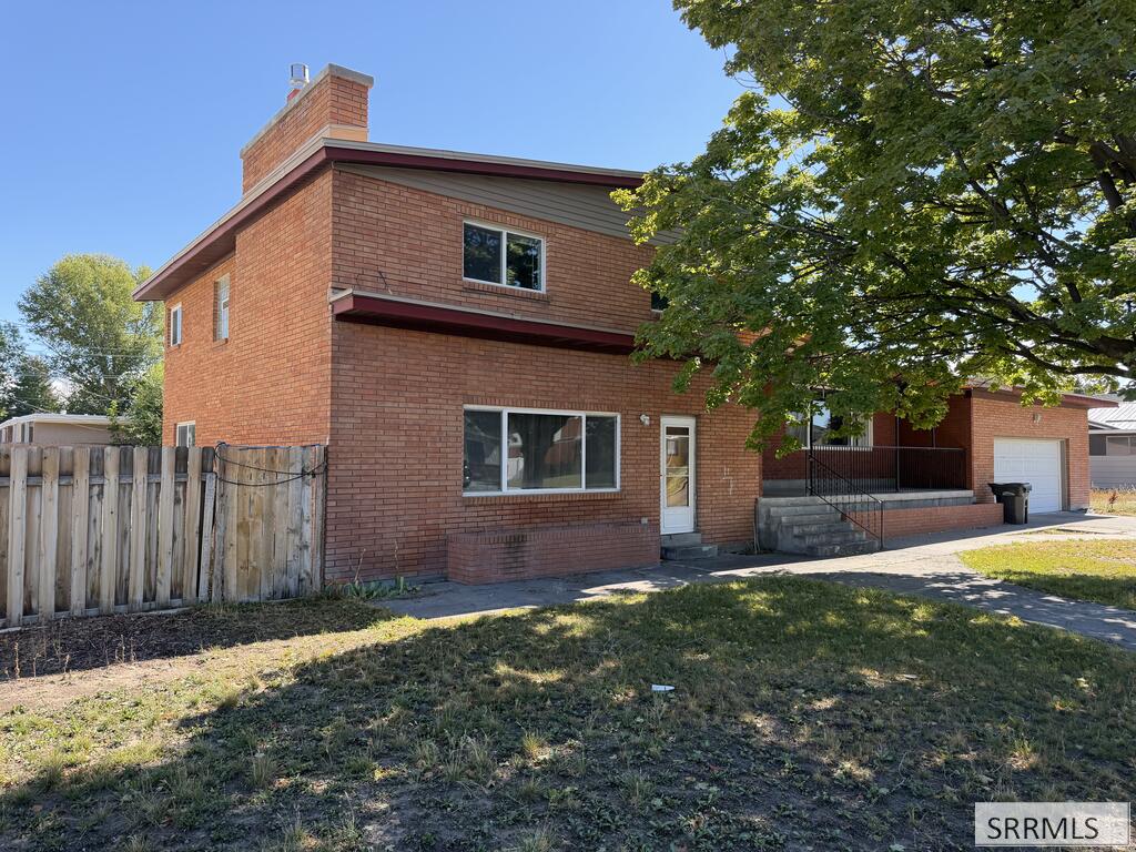 1235 Terry Drive