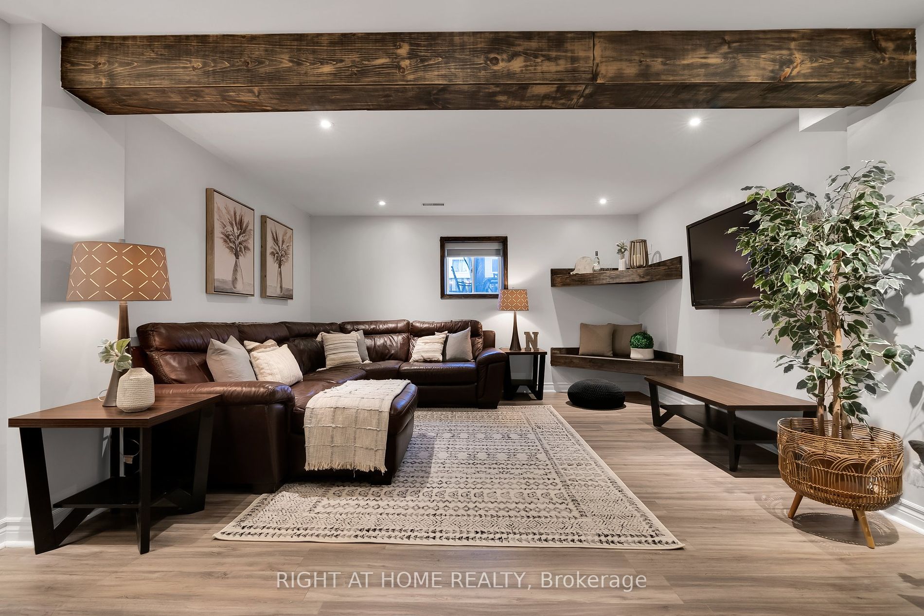 83 Allworth Cres