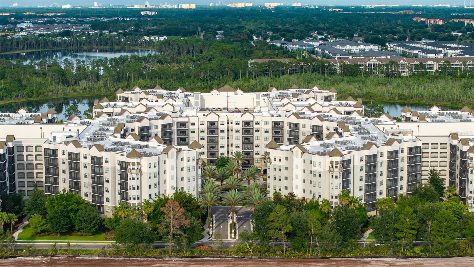14501 Grove Resort Avenue 1527