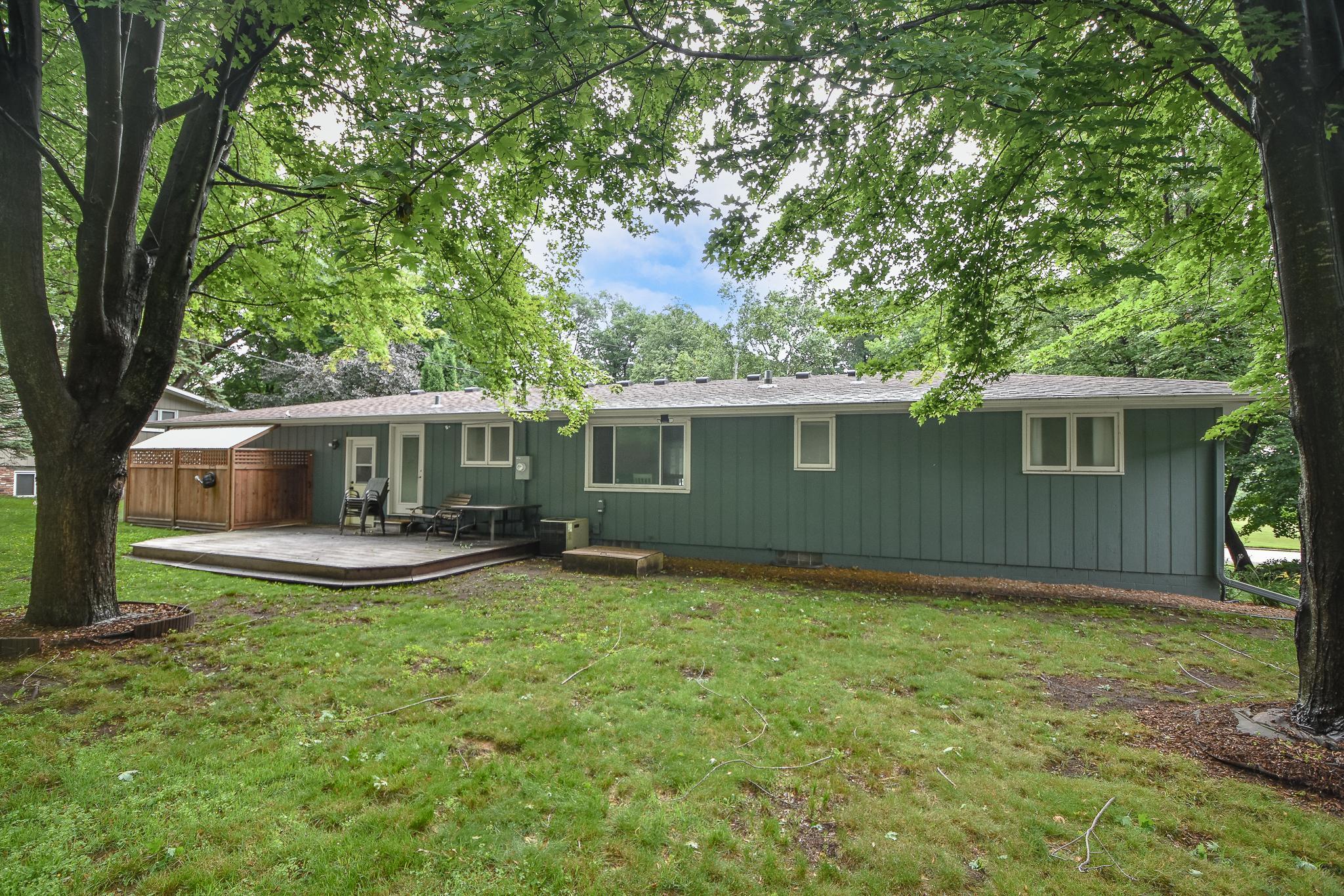 1615 Calvary Court