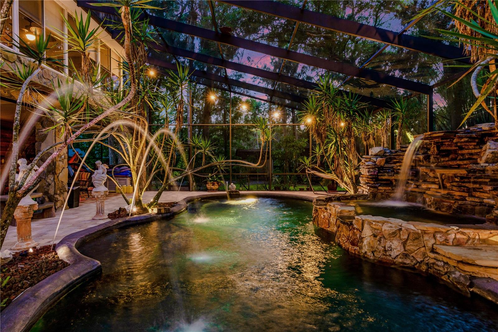 11526 River Country Drive