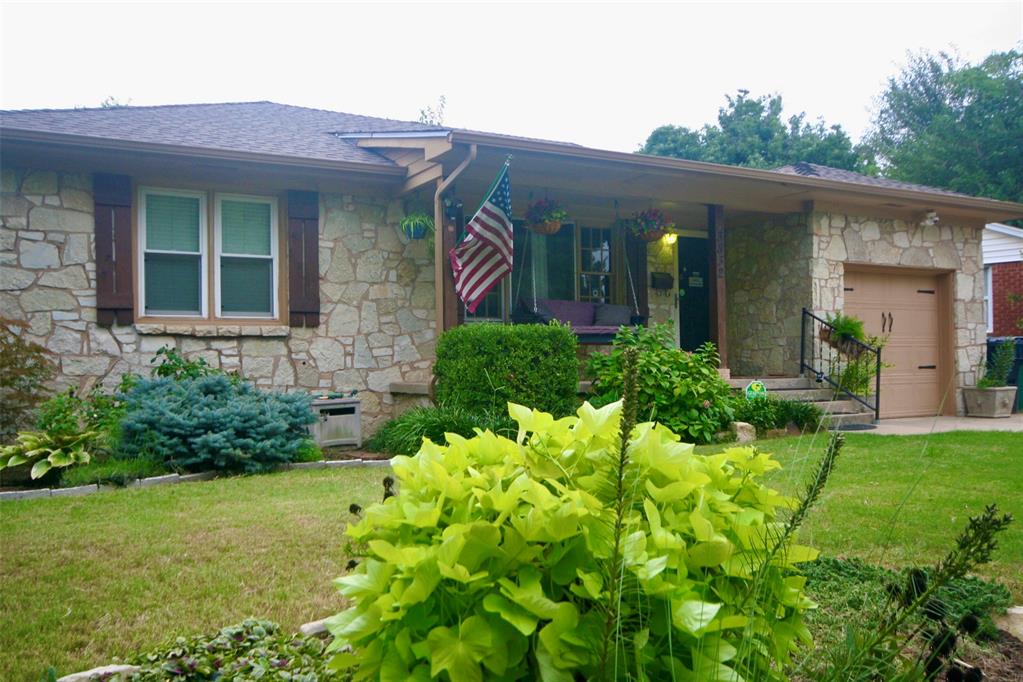 A-D-O-R-A-B-L-E!!! Updates galore!  New roof, new gas line, new sewer line, new bathroom including tub, fixutures,toilet, tile, piping underneath, newer windows almost throughout, new patio cover, new gutters, water lines are pex and insulated, landscaping galore, kitchen updated with backsplash, granite counters, hardware, faucet, farmhouse sink, tv in the kitchen You get the idea!! It's a doll house! Make an appointment today!