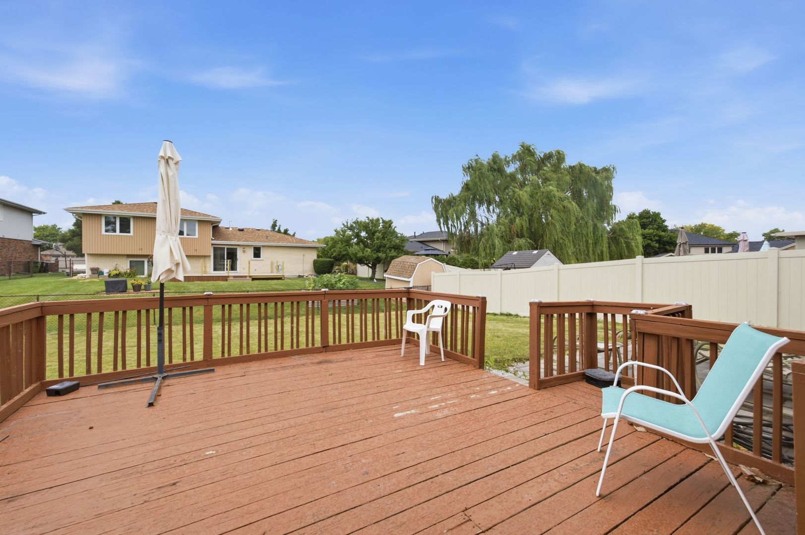8612 Carriage Lane