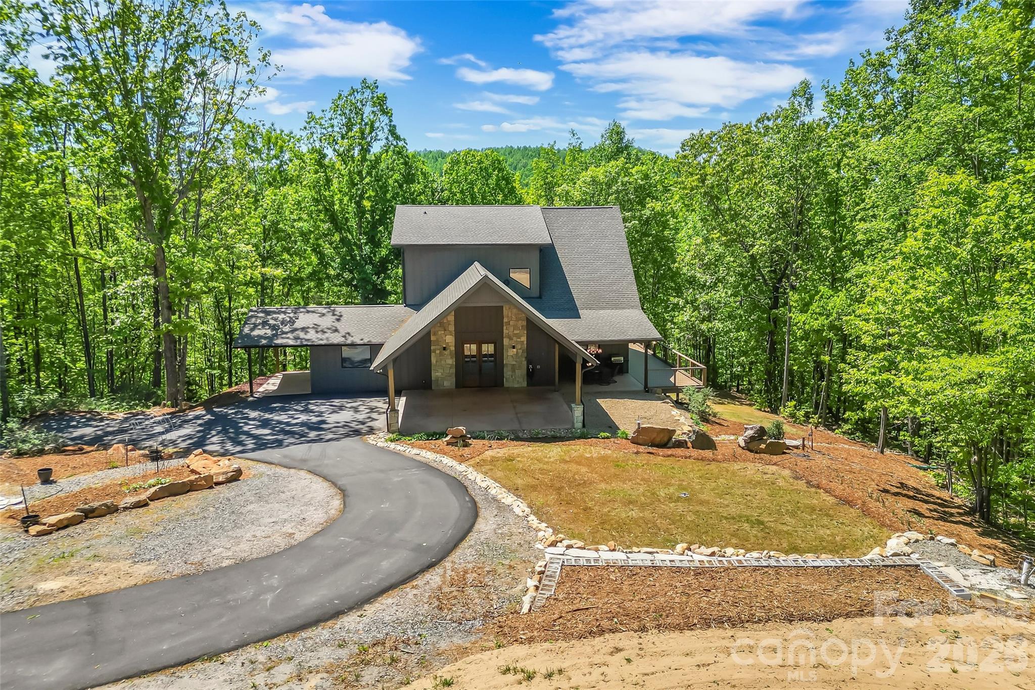 3135 Laurel Heights Drive Extension