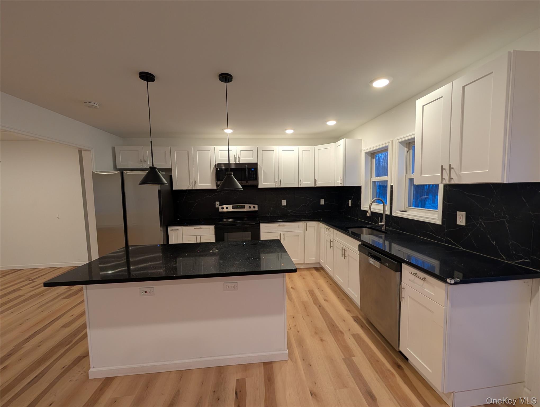 1407 State Route 208