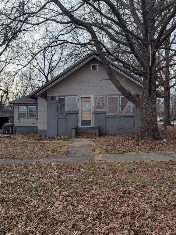 Good house for the money, but needs freshened up. The house is rented so notice is need to show. Nice size lot, 2 bedroom house & garage in a nice country town. Great deal these days. Close enough to walk to school & city activities. Don't miss this deal.