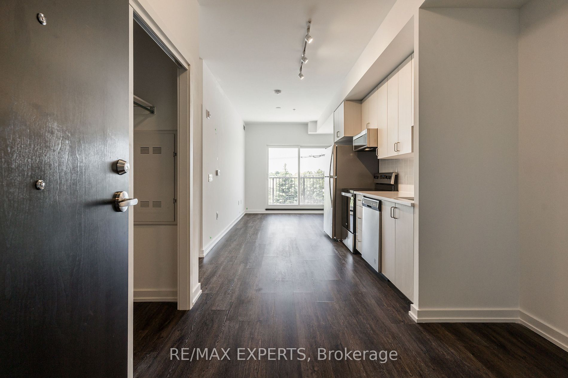 430 Essa Rd 314