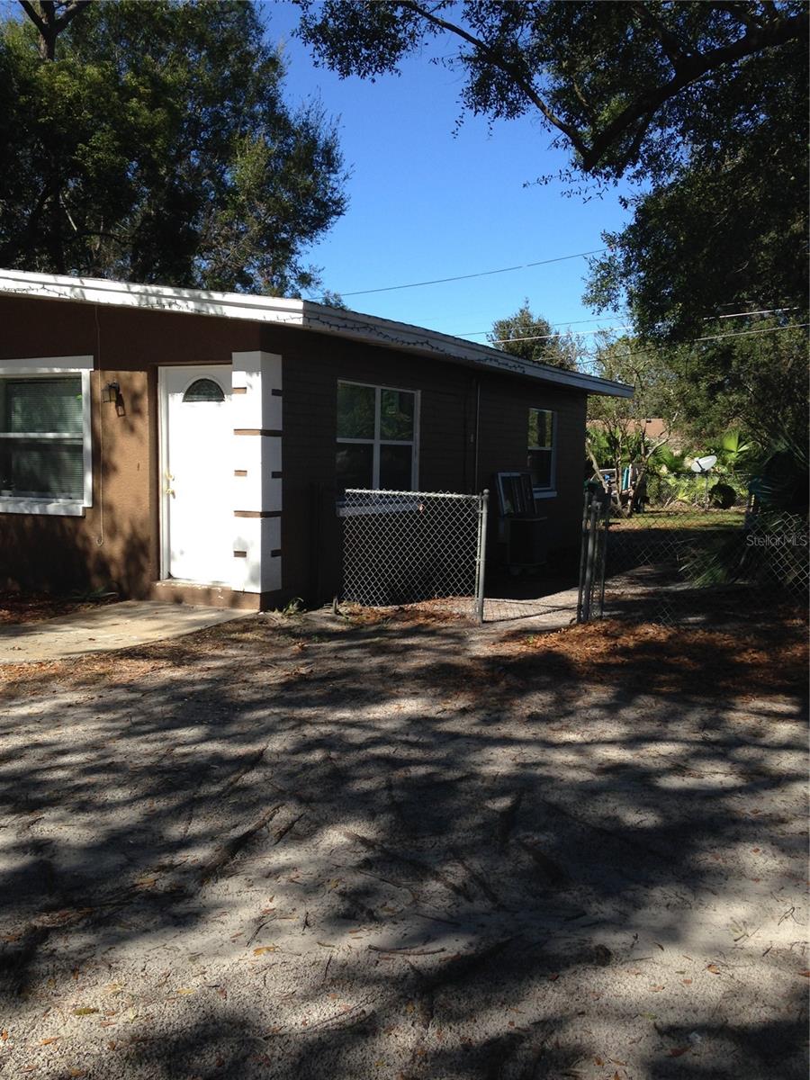 2605 Pembrook Drive