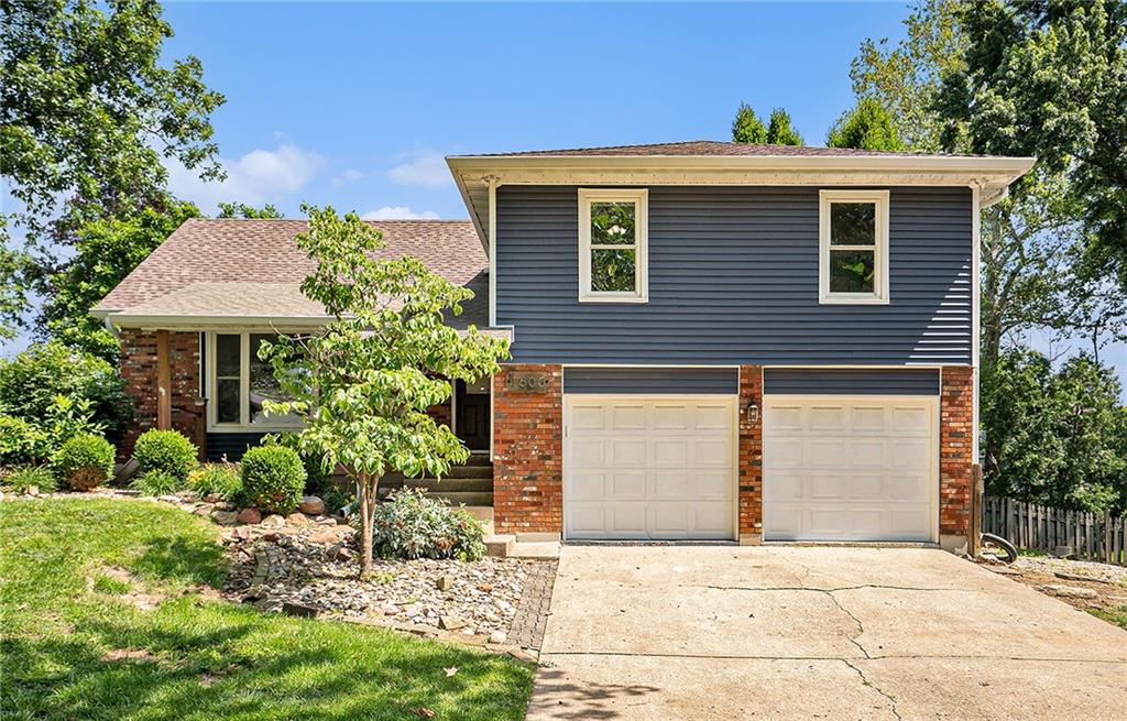 1600 NE 49th Terrace