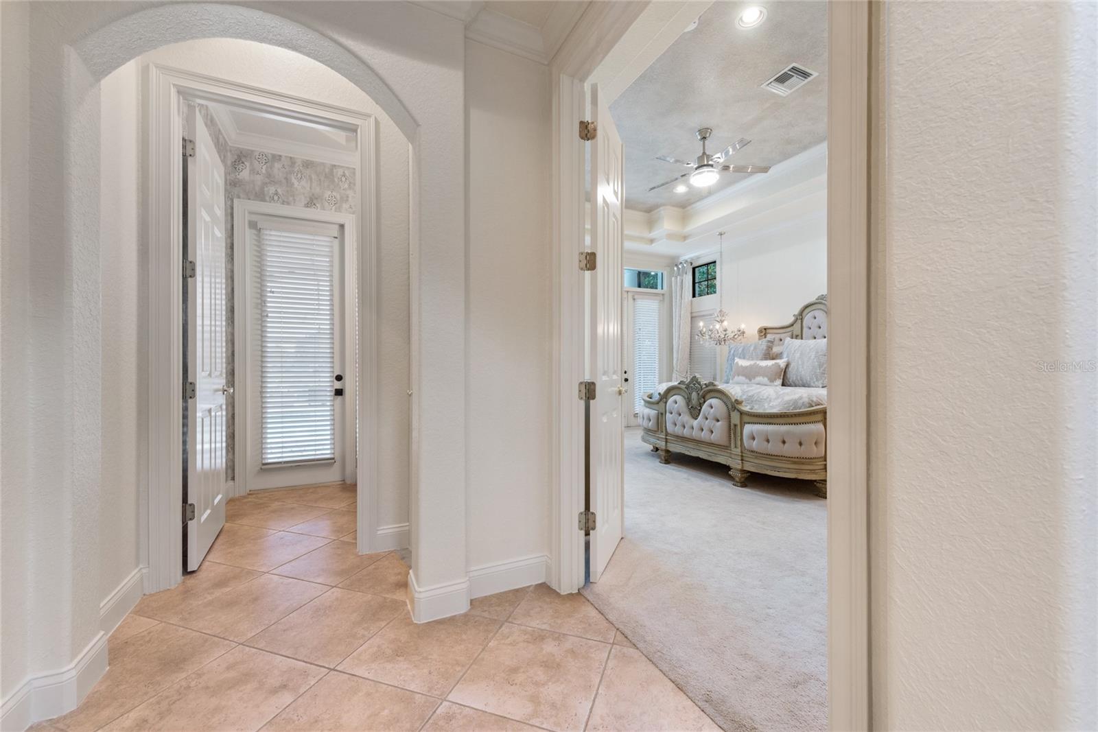 6221 Blakeford Drive