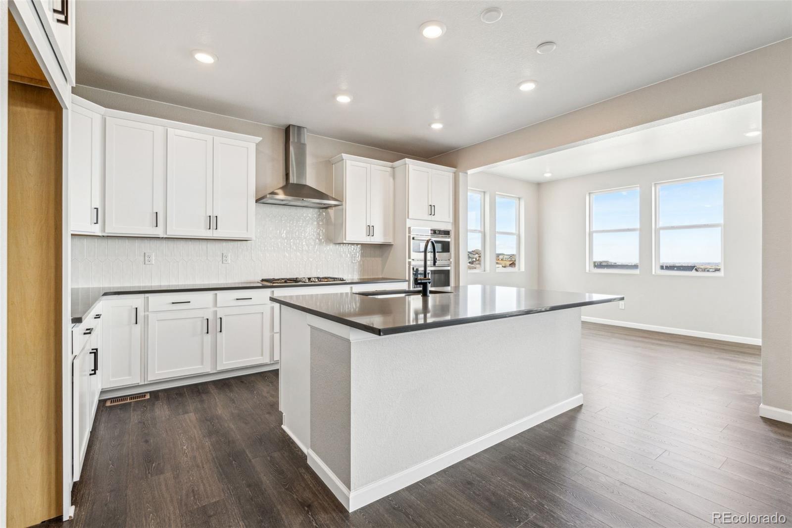 9334 Quartz Street